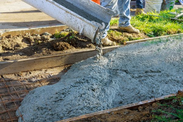 Driveway Concrete Pouring in Brownsburg